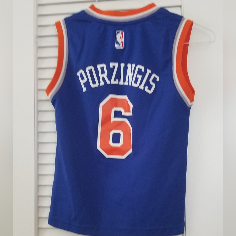 New York Knicks Porzingis NBA Jersey #6 - Picture 2 of 6